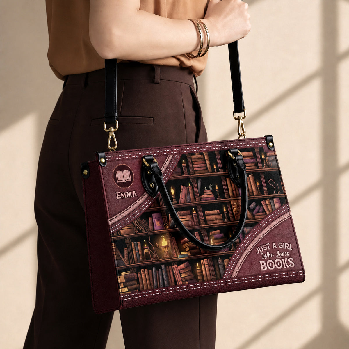 Just A Girl Who Loves Books HHAY1702003A Leather Bag