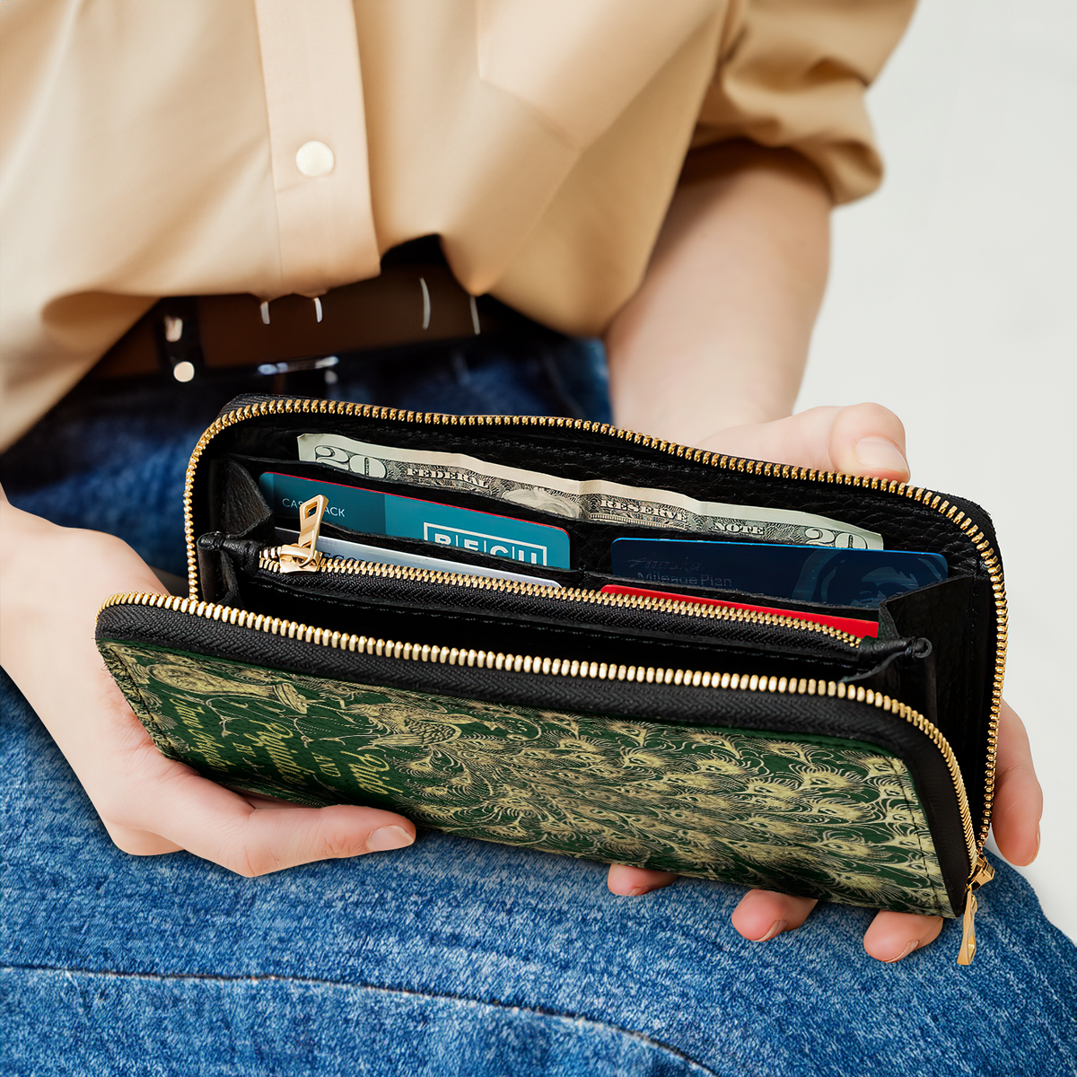 Pride And Prejudice By Jane Austen DNRZ100723811 Zip Around Leather Wallet